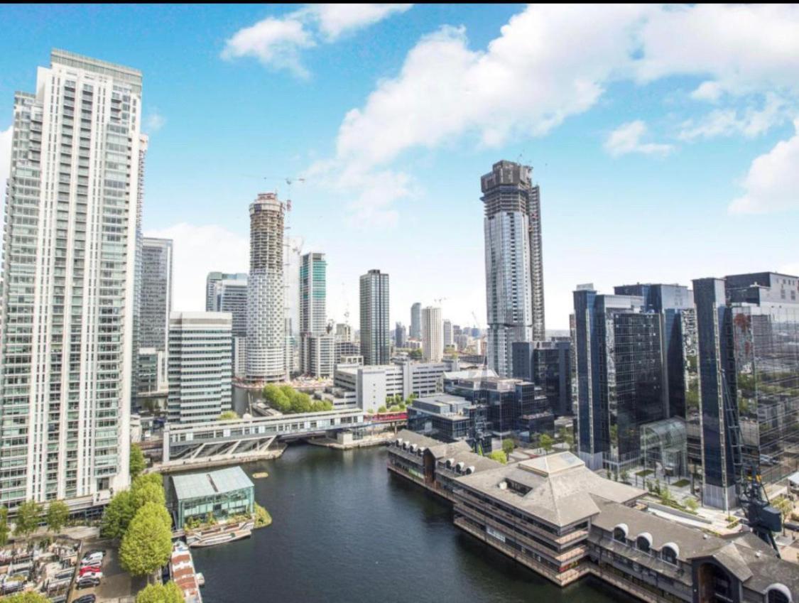 London Luxury 1 Bedroom Apartment Minutes Walk From Canary Wharf Exterior foto